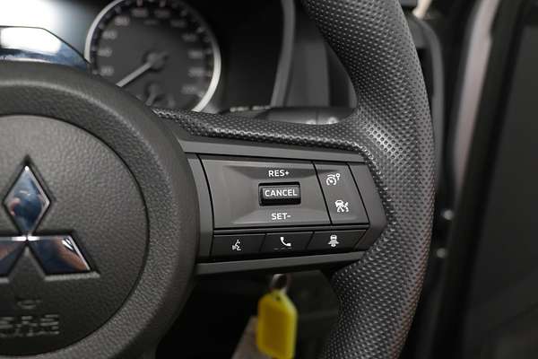 2024 Mitsubishi Triton GLX MV 4X4