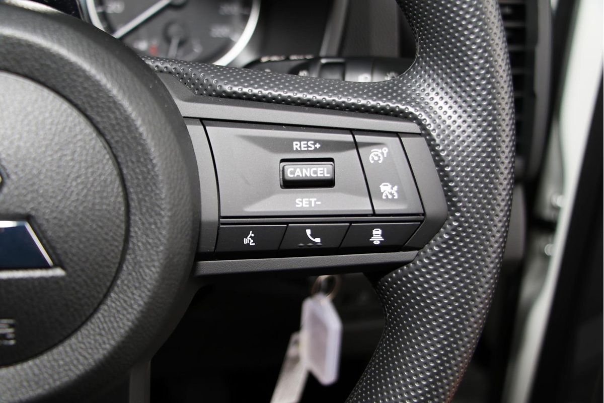 2024 Mitsubishi Triton GLX+ MV 4X4