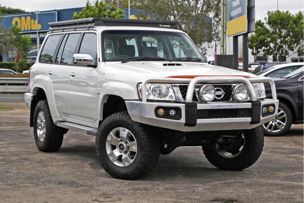 2013 Nissan Patrol ST Y61