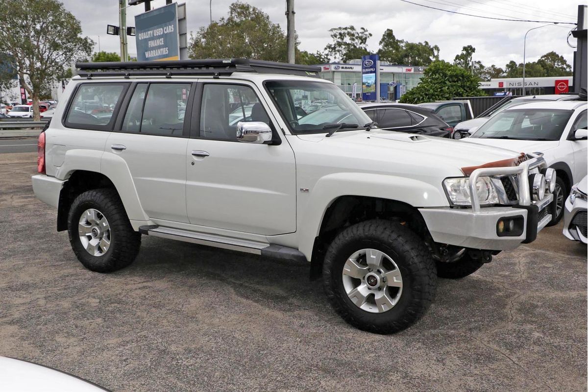 2013 Nissan Patrol ST Y61