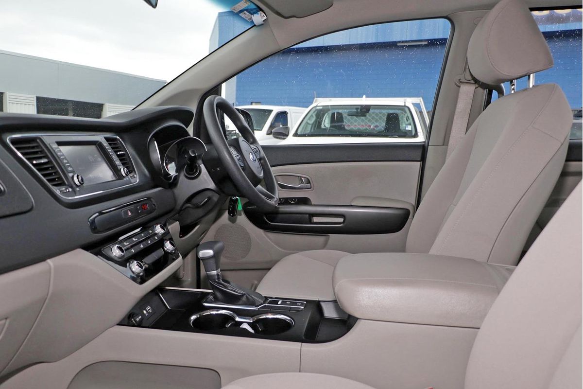 2020 Kia Carnival S YP