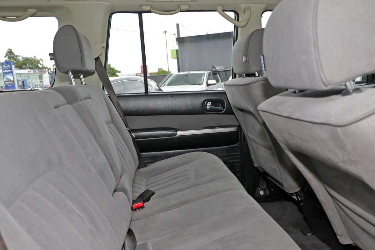 2013 Nissan Patrol ST Y61