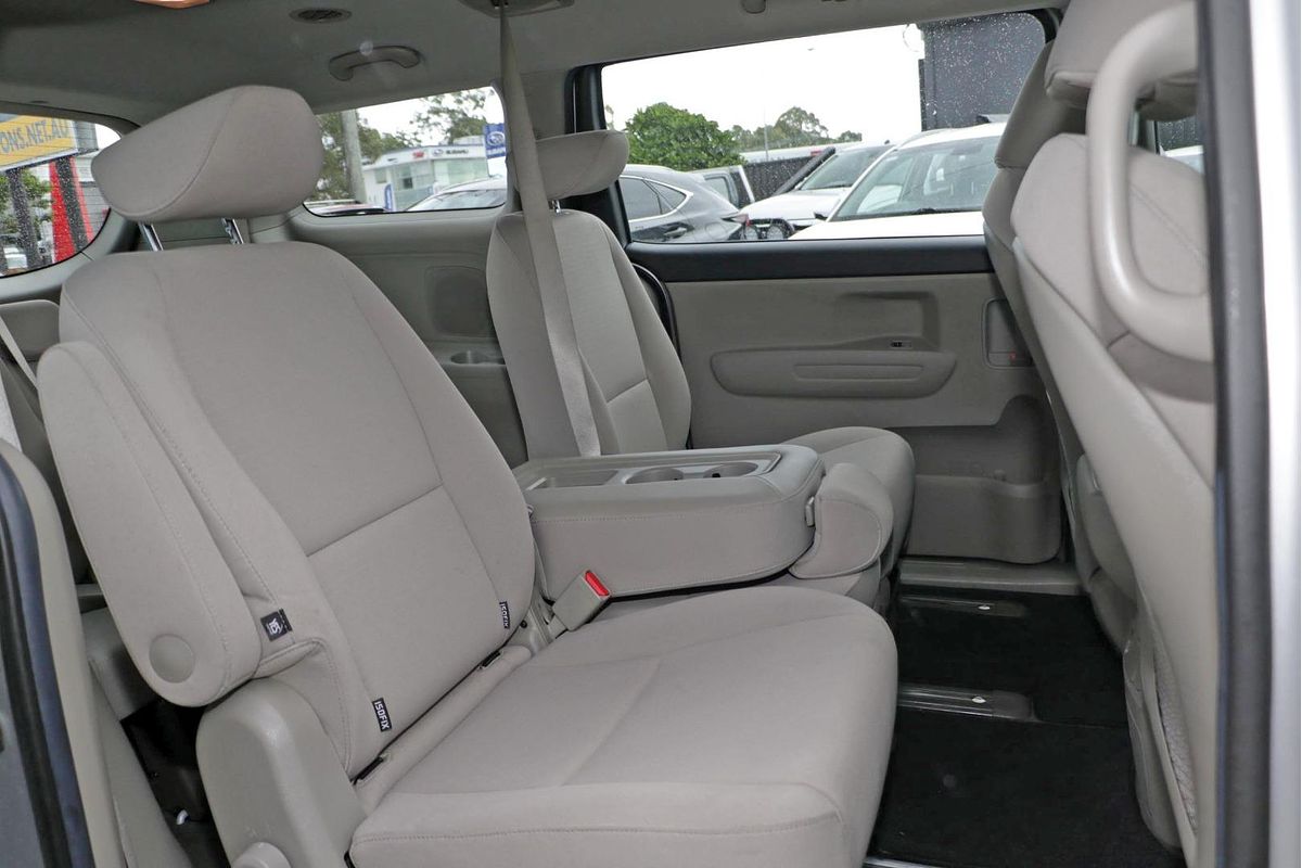 2020 Kia Carnival S YP