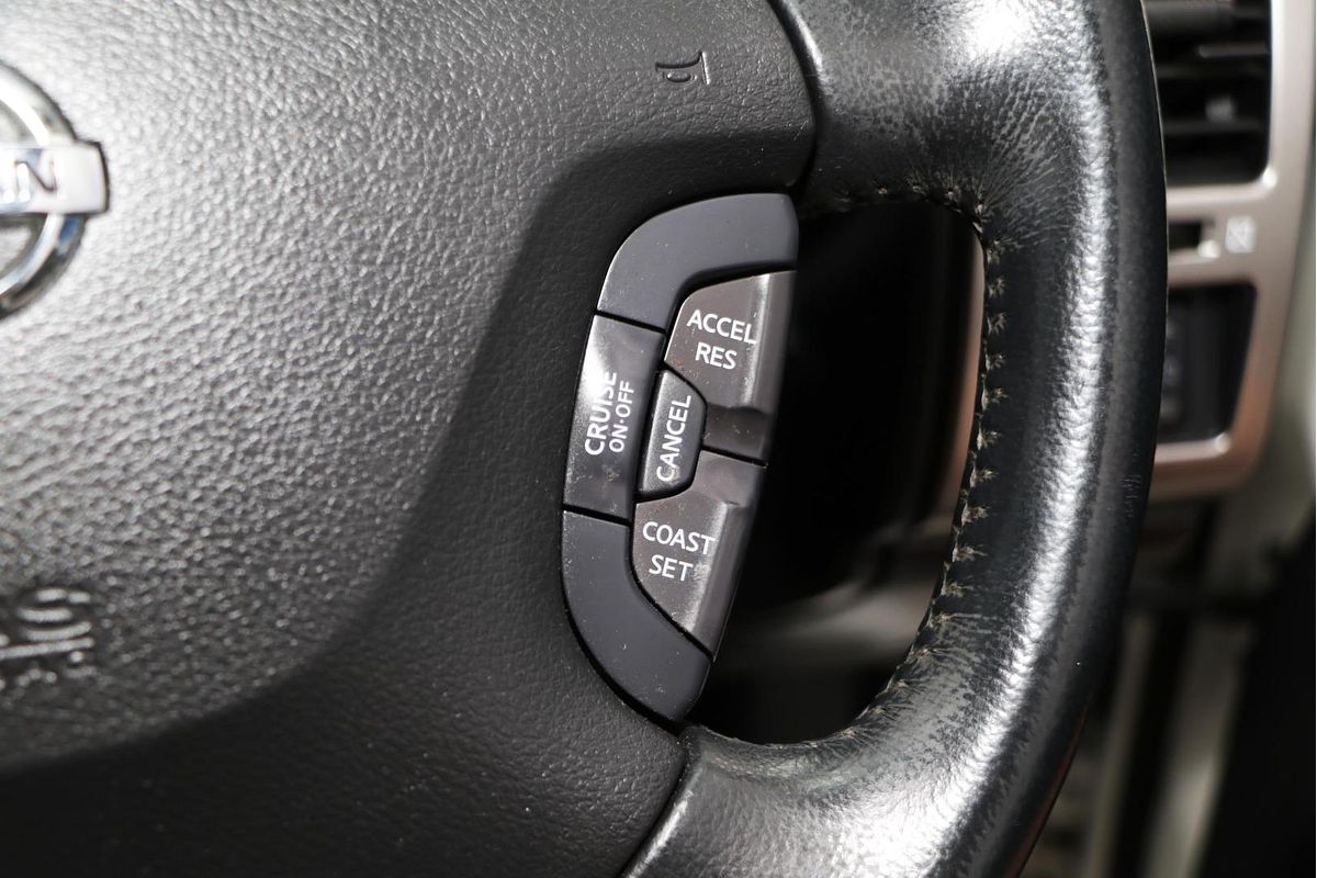 2013 Nissan Patrol ST Y61