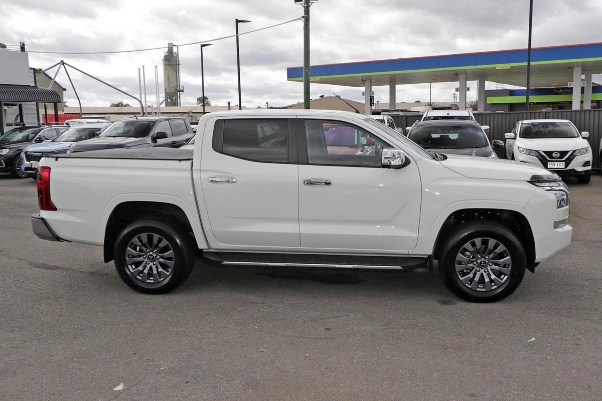 2024 Mitsubishi Triton GLS MV 4X4