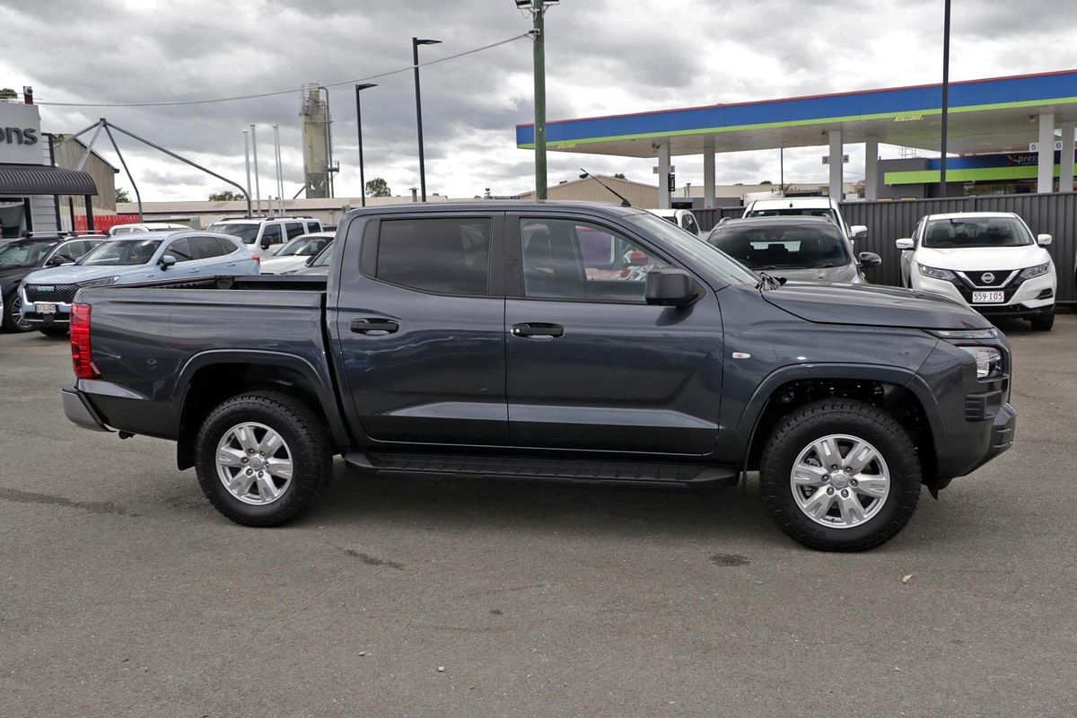 2024 Mitsubishi Triton GLX+ MV 4X4