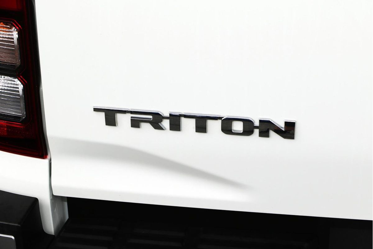 2024 Mitsubishi Triton GLS MV 4X4