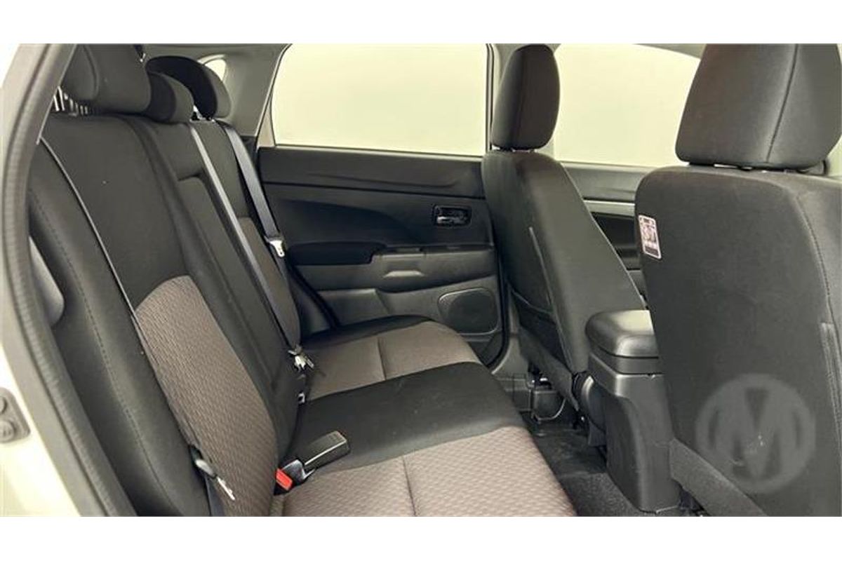 2019 Mitsubishi ASX ES XC