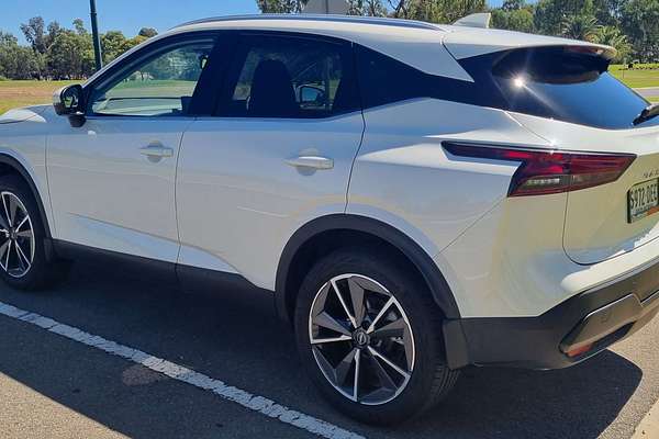 2024 Nissan QASHQAI ST-L J12