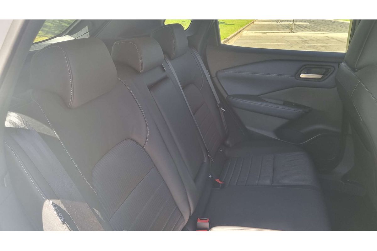 2024 Nissan QASHQAI ST-L J12