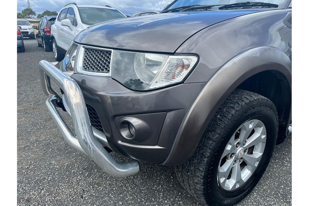 2012 Mitsubishi Triton GLX-R MN 4X4