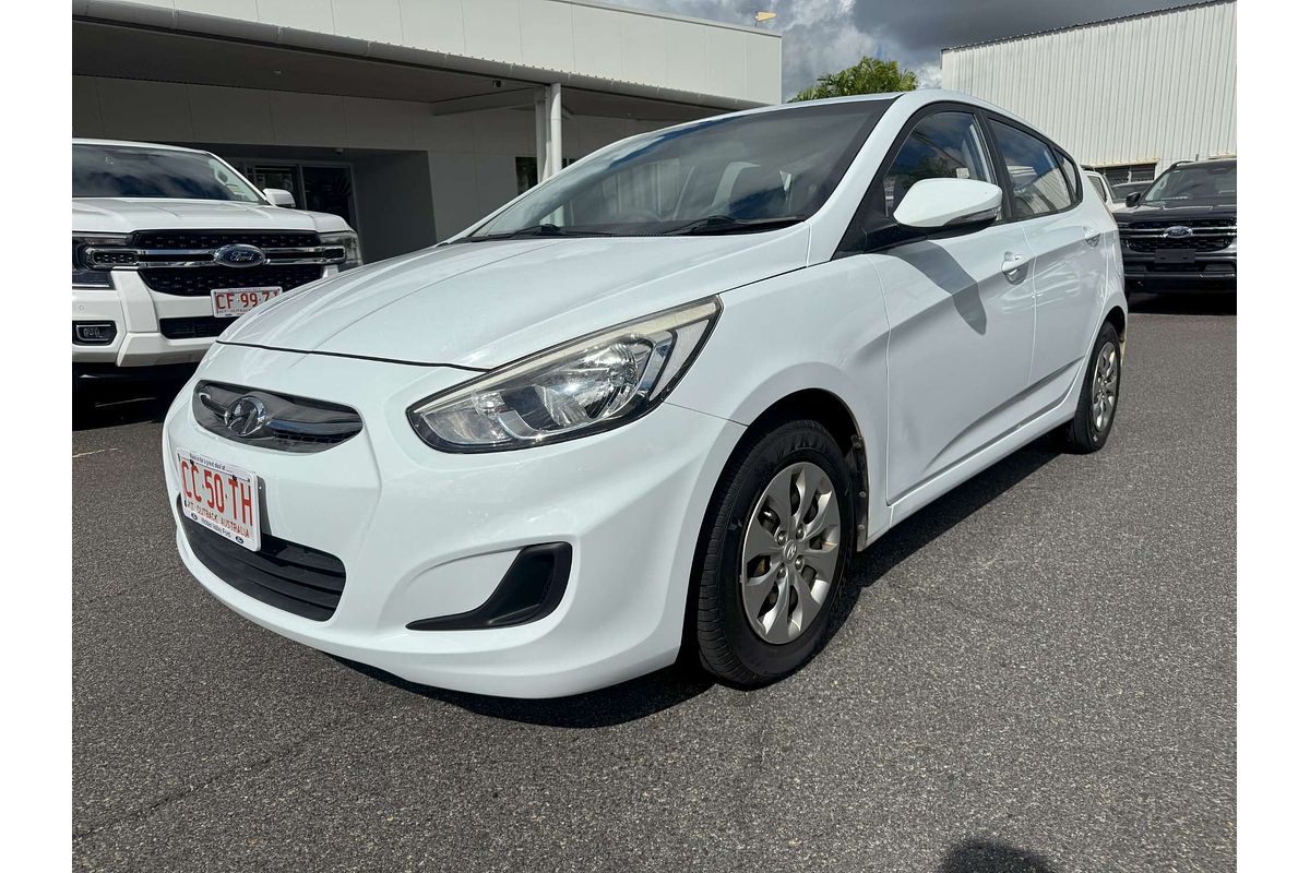 2016 Hyundai Accent Active RB3