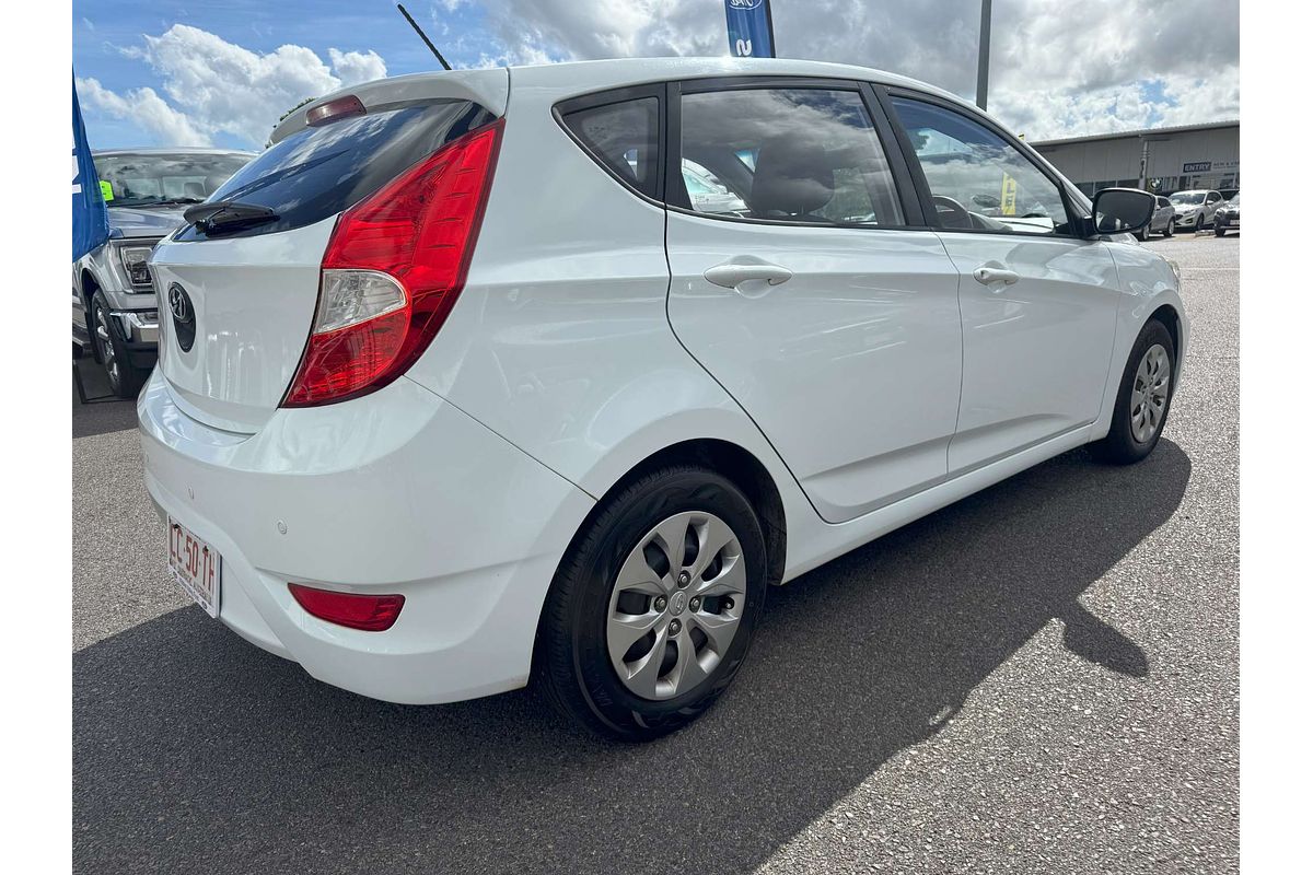 2016 Hyundai Accent Active RB3