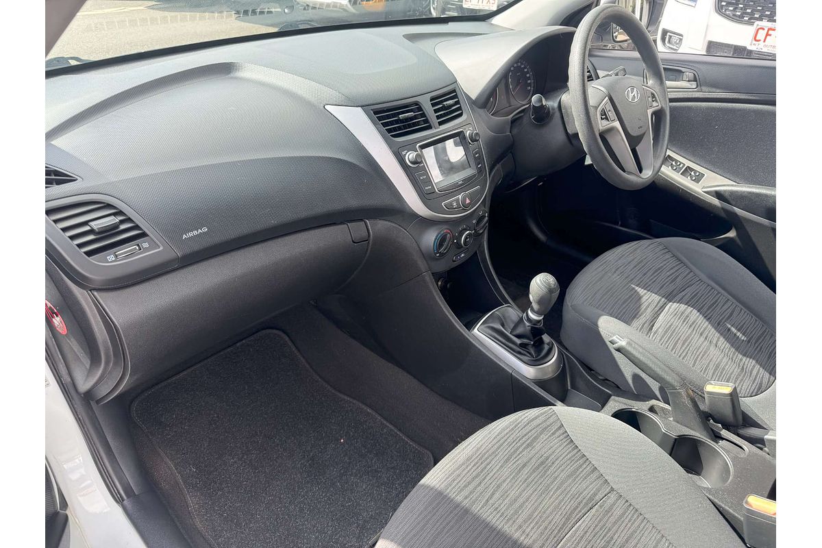 2016 Hyundai Accent Active RB3