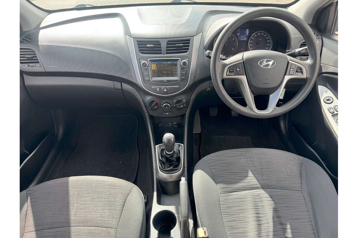 2016 Hyundai Accent Active RB3