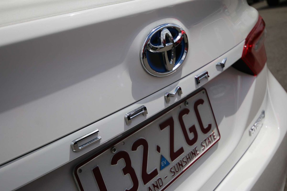 2019 Toyota Camry Ascent Sport AXVH71R
