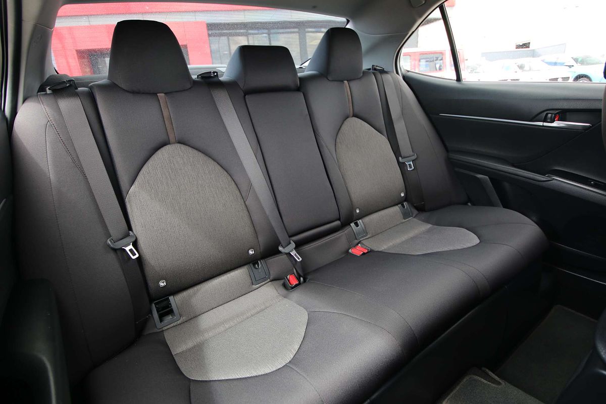 2019 Toyota Camry Ascent Sport AXVH71R