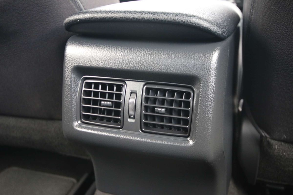 2019 Toyota Camry Ascent Sport AXVH71R