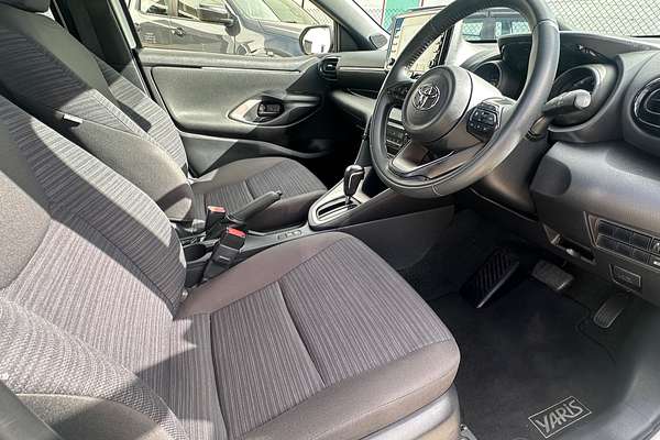 2021 Toyota Yaris SX MXPA10R