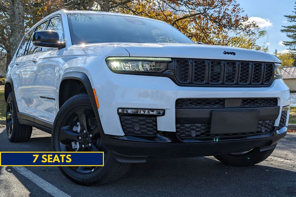 2023 Jeep Grand Cherokee Night Eagle WL
