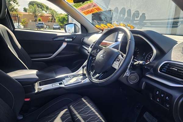 2020 Mitsubishi Eclipse Cross LS YA