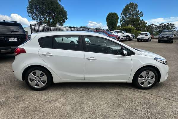 2017 Kia Cerato S YD