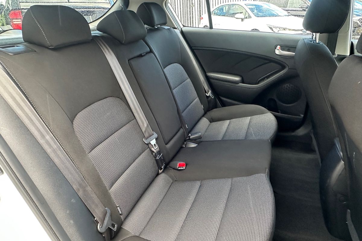 2017 Kia Cerato S YD