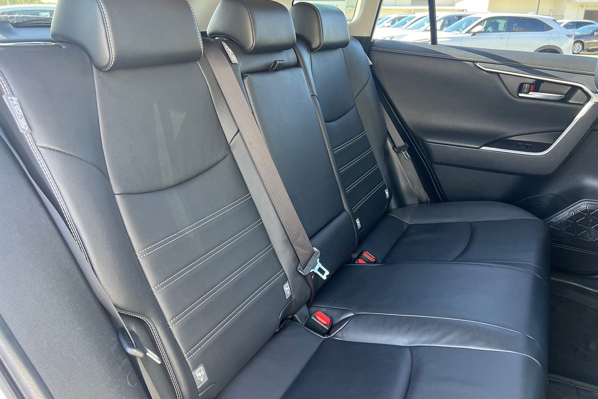 2020 Toyota RAV4 Cruiser AXAH52R