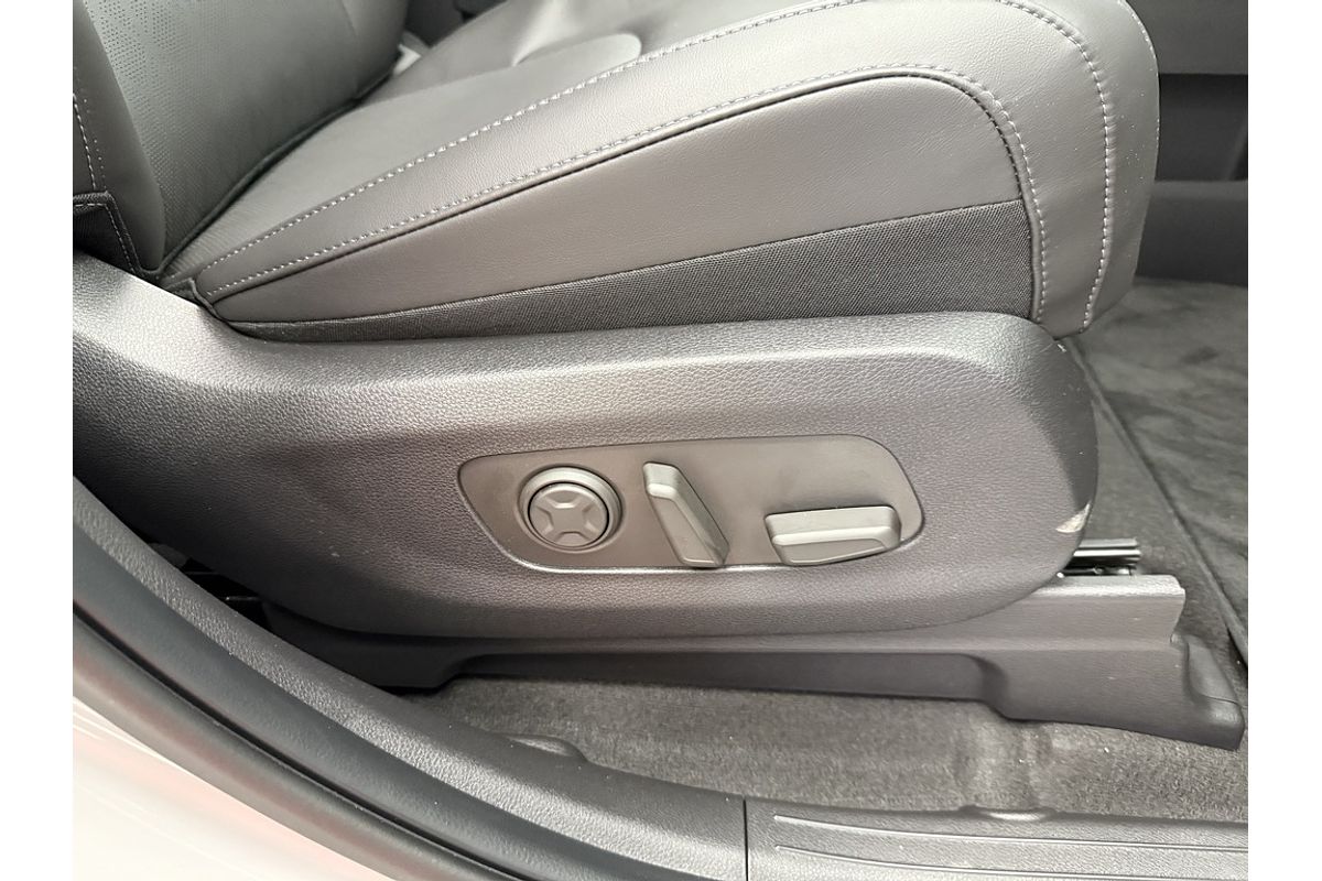 2024 Kia Carnival GT-Line HEV KA4 PE