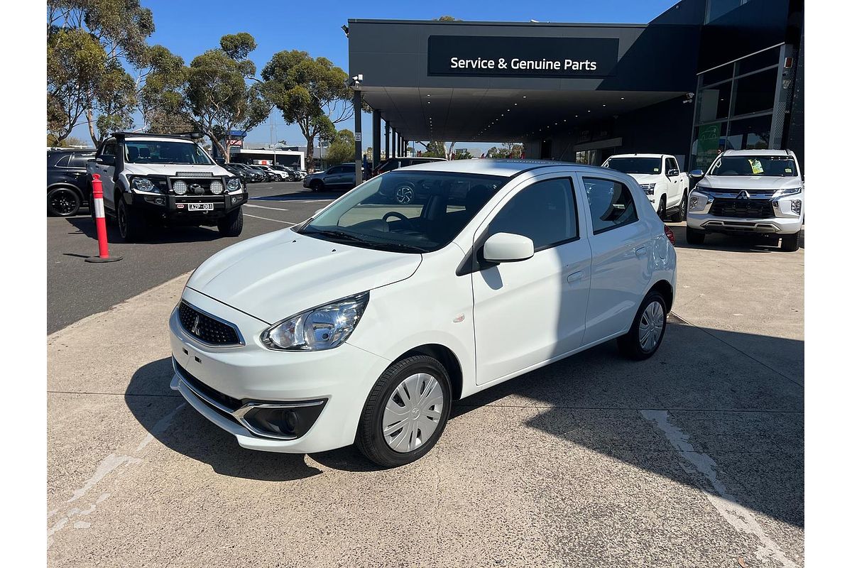 2020 Mitsubishi Mirage ES LA