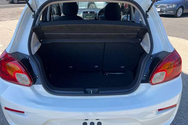 2020 Mitsubishi Mirage ES LA