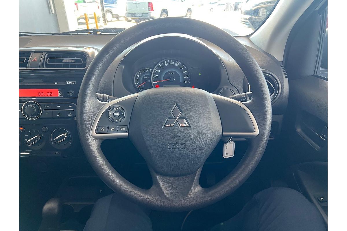 2020 Mitsubishi Mirage ES LA