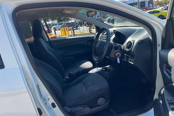 2020 Mitsubishi Mirage ES LA