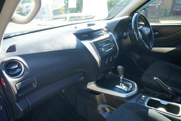 2017 Nissan Navara RX (4x4) D23 Series II 4X4