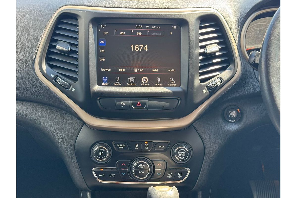 2015 Jeep Cherokee Blackhawk KL