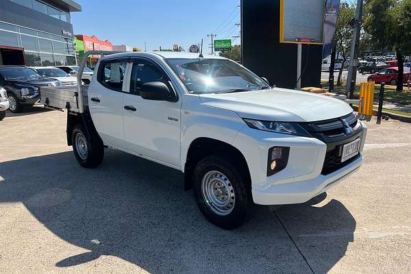 2019 Mitsubishi Triton GLX MR 4X4