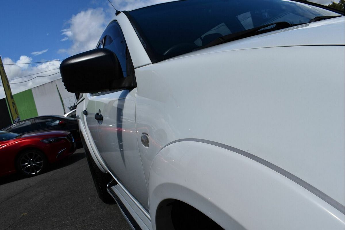 2015 Mitsubishi Triton GLX MN 4X4