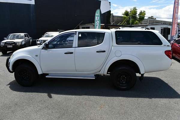 2015 Mitsubishi Triton GLX MN 4X4