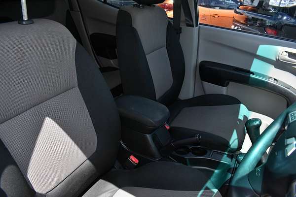 2015 Mitsubishi Triton GLX MN 4X4