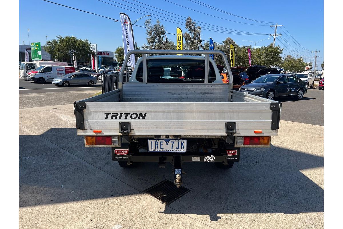 2019 Mitsubishi Triton GLX MR 4X4
