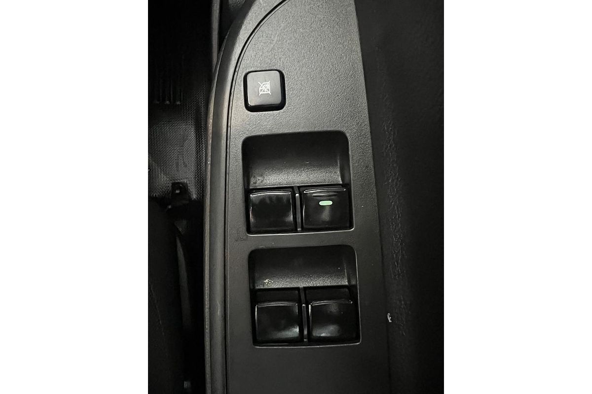 2019 Mitsubishi Triton GLX MR 4X4
