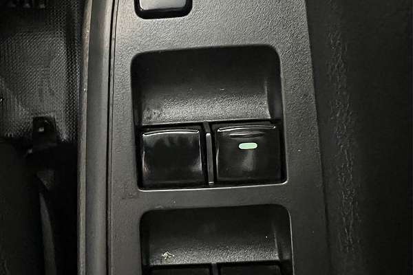 2019 Mitsubishi Triton GLX MR 4X4