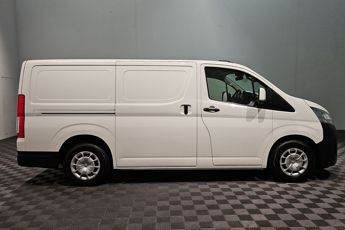 2021 Toyota Hiace GDH300R LWB