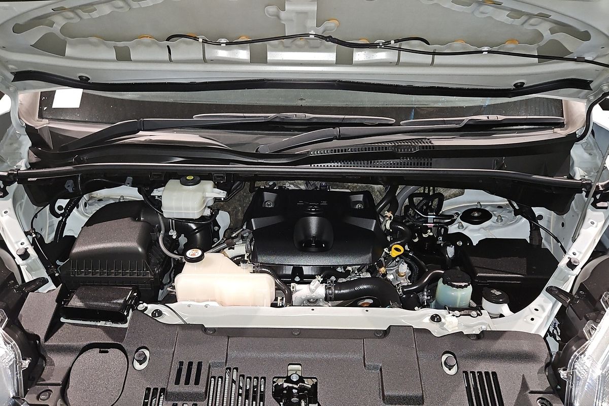 2021 Toyota Hiace GDH300R LWB