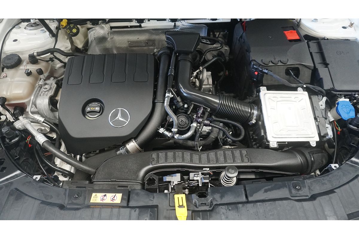 2021 Mercedes-Benz GLB-Class GLB200 X247
