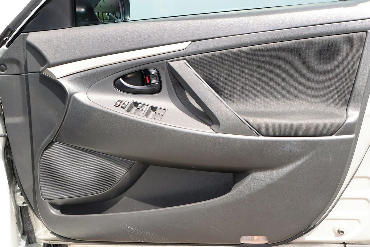 2010 Toyota Aurion AT-X GSV40R