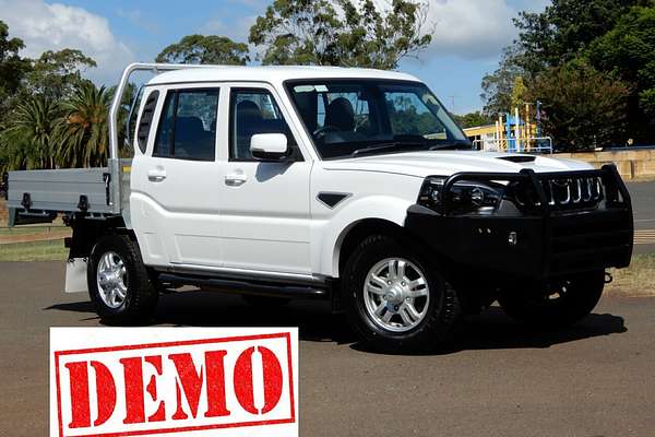 2022 Mahindra PIK-UP S11 4X4