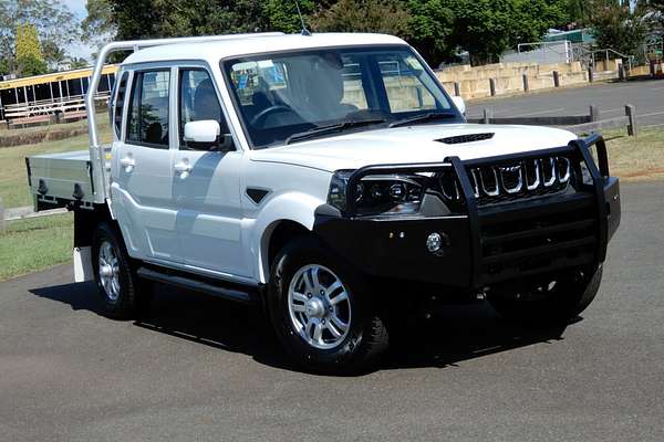 2022 Mahindra PIK-UP S11 4X4