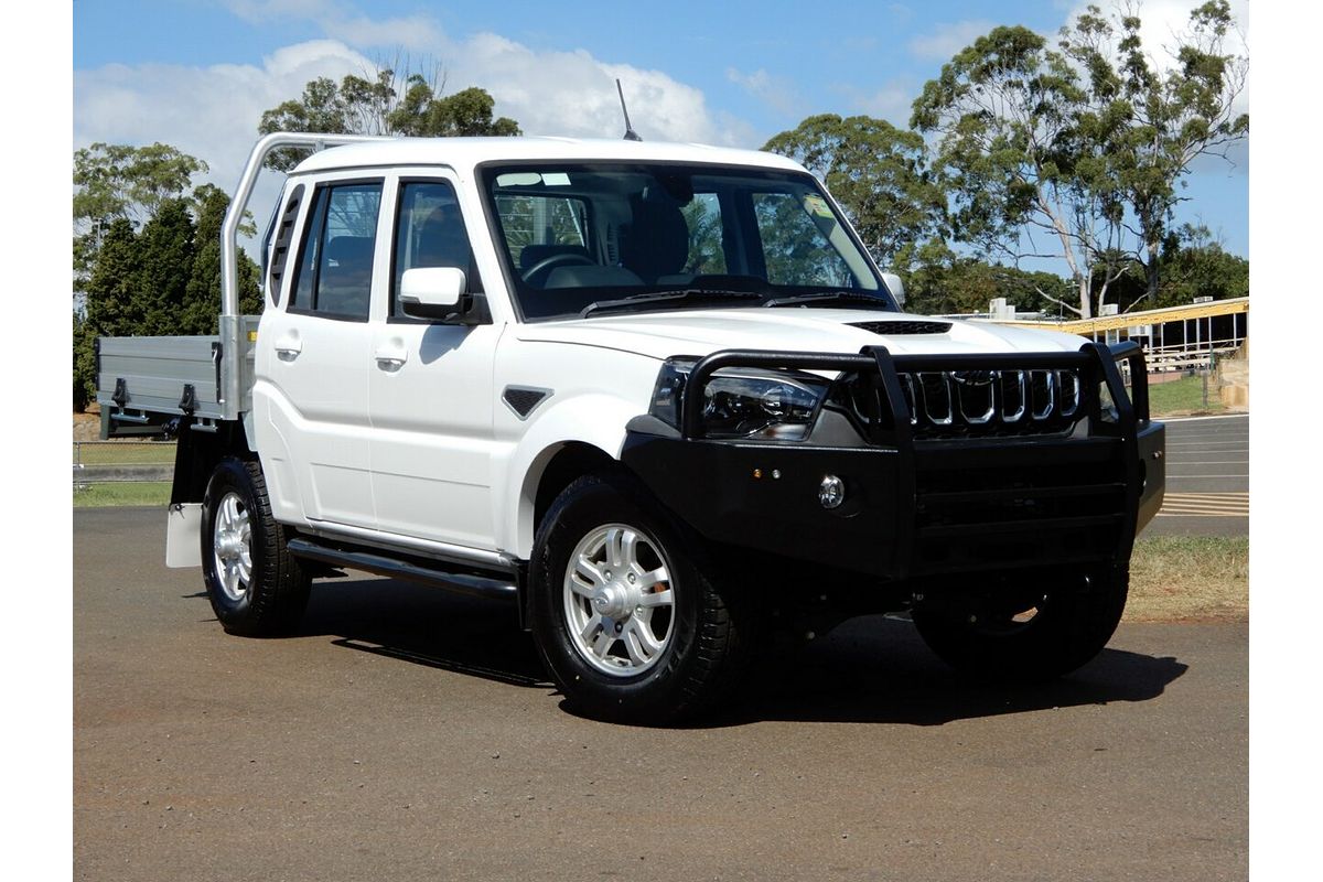 2022 Mahindra PIK-UP S11 4X4