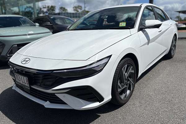 2024 Hyundai i30 Premium CN7.V2